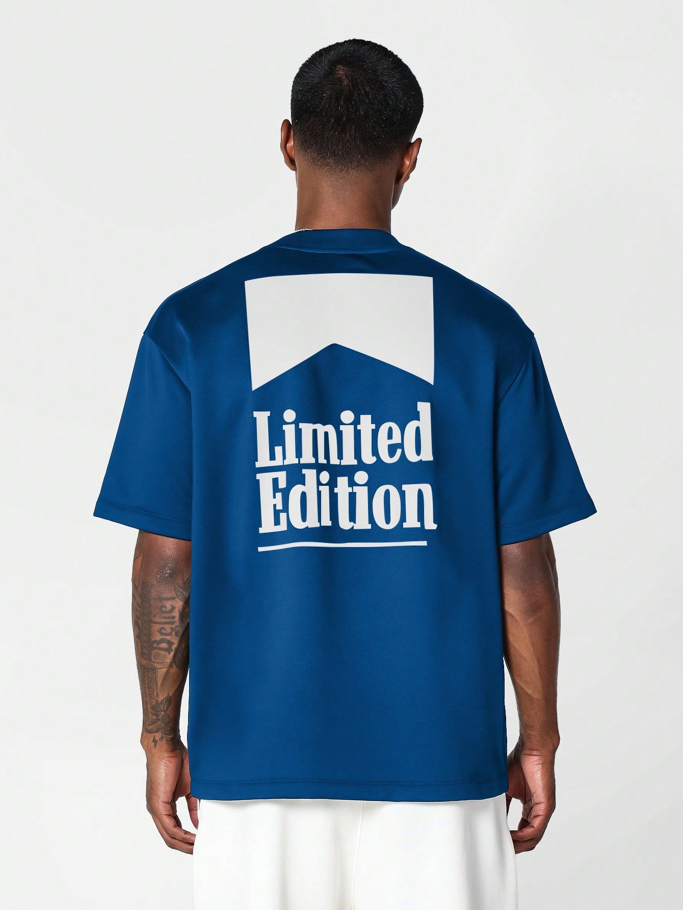 SUMWON Regular Fit Short Sleeve Tee with Limited Edition Graphic Print and Front Embroidery