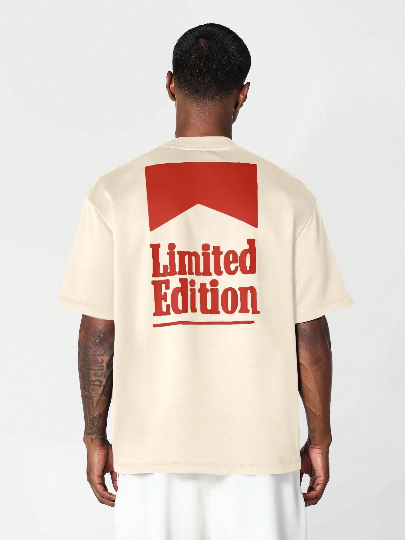 SUMWON Regular Fit Short Sleeve Tee with Limited Edition Graphic Print and Front Embroidery