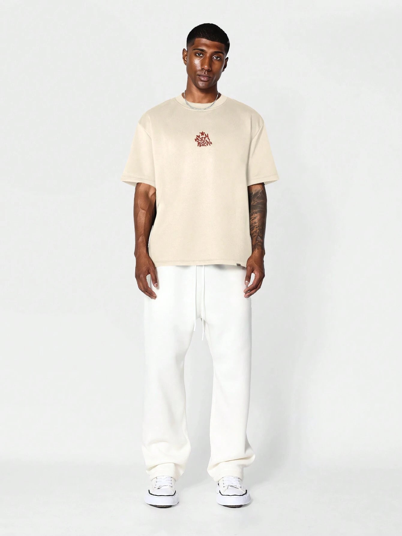 SUMWON Regular Fit Short Sleeve Tee with Limited Edition Graphic Print and Front Embroidery